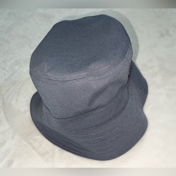 Lululemon Reversible Bucket Hat Blue/Pattern | L/XL | NWT - Picture 11 of 11